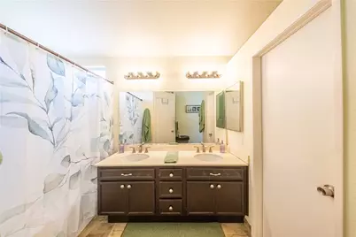15597 Carrera Drive, Fontana, CA 92337 - Photo 21