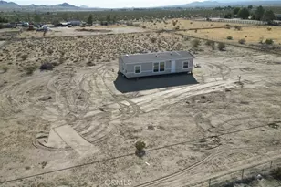 11125 Medanos, Lucerne Valley, CA 92356 - Photo 3