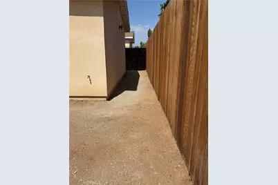5875 5877 Challen Avenue, Riverside, CA 92503 - Photo 19