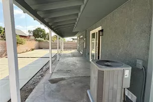 364 W Rosewood St, Rialto, CA 92376 - Photo 19