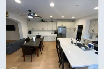 256 Four Seasons, Hemet, CA 92545 - Photo 7