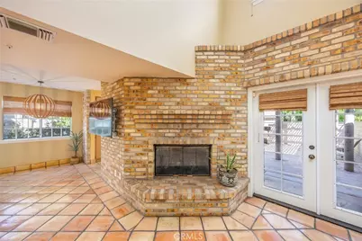 16287 Maricopa, Apple Valley, CA 92307 - Photo 9