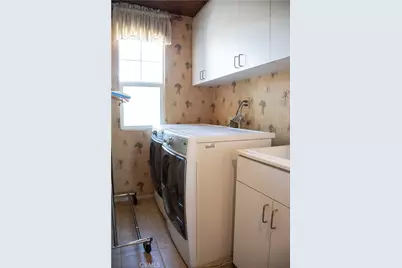 33333 Wallace, Yucaipa, CA 92399 - Photo 19