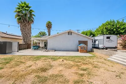 198 N Pennsylvania St, Lake Elsinore, CA 92530 - Photo 29