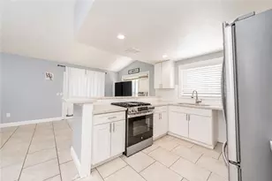 198 N Pennsylvania St, Lake Elsinore, CA 92530 - Photo 11