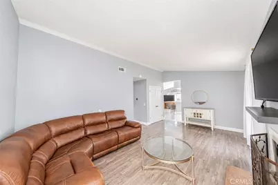 198 N Pennsylvania St, Lake Elsinore, CA 92530 - Photo 13