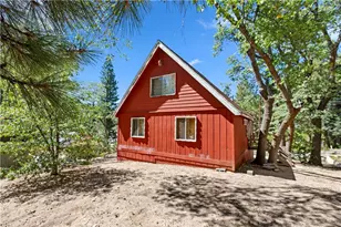 33616 Holcomb Creek, Green Valley Lake, CA 92341 - Photo 3