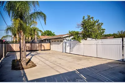 9195 Alder, Fontana, CA 92335 - Photo 29