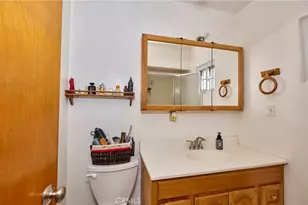 9195 Alder, Fontana, CA 92335 - Photo 17