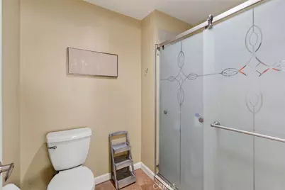 375 Central #8, Riverside, CA 92507 - Photo 17