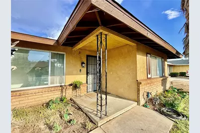 542 N Girard, Hemet, CA 92544 - Photo 5