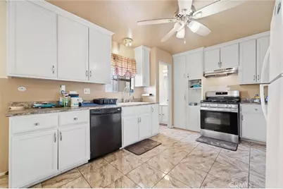 8634 Park Street #3, Bellflower, CA 90706 - Photo 5