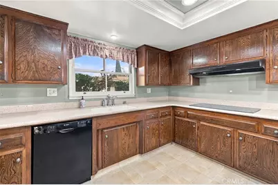 4045 Chapman, Riverside, CA 92506 - Photo 13