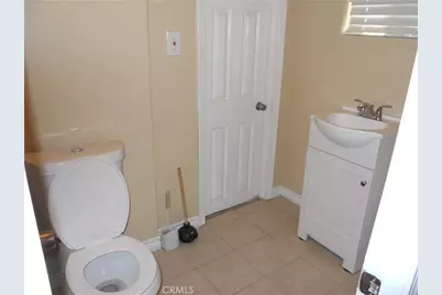 635 W 8th, San Bernardino, CA 92410 - Photo 23