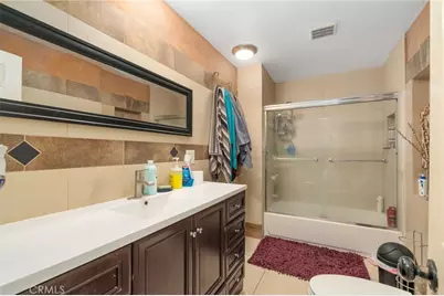 2166 W Alameda, Anaheim, CA 92801 - Photo 37