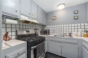 2166 W Alameda, Anaheim, CA 92801 - Photo 17