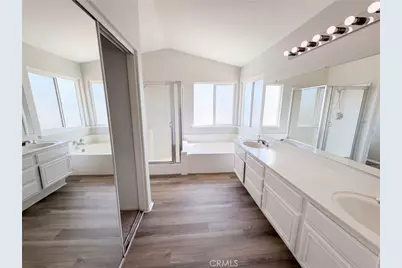 2371 W Via Bello, Rialto, CA 92377 - Photo 21