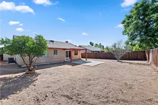 14927 Wintergreen, Moreno Valley, CA 92553 - Photo 19