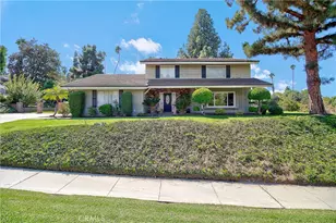 1230 Via Vallarta, Riverside, CA 92506 - Photo 3