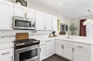 7680 Calle Hacienda, Highland, CA 92346 - Photo 13