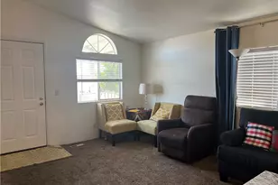 8191 Calabash Ave, Fontana, CA 92335 - Photo 7