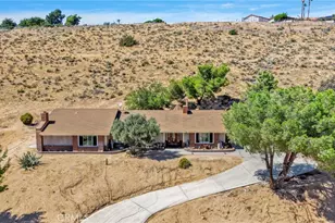 7402 Calpella, Hesperia, CA 92345 - Photo 1