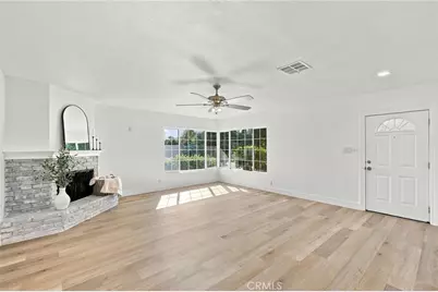 421 Brookhaven Dr, Bakersfield, CA 93304 - Photo 9