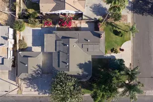 421 Brookhaven Dr, Bakersfield, CA 93304 - Photo 47