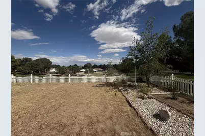 27921 Evergreen Lane, Helendale, CA 92342 - Photo 17
