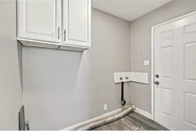 6815 Barcelona, Riverside, CA 92504 - Photo 23