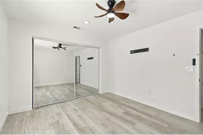 6815 Barcelona, Riverside, CA 92504 - Photo 33