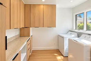 2533 E Tennyson, Anaheim, CA 92806 - Photo 11