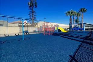80 E Dawes St, Perris, CA 92571 - Photo 25