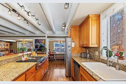 41313 Eastwood, Big Bear Lake, CA 92315 - Photo 11