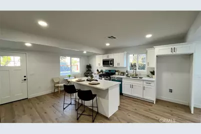 918 E 68th Street, Inglewood, CA 90302 - Photo 35