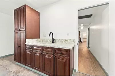 7227 Whitaker Avenue, Lake Balboa, CA 91406 - Photo 35