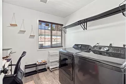5510 Roosevelt Avenue, Santa Ana, CA 92703 - Photo 17
