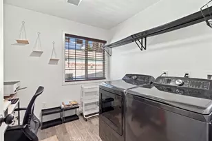 5510 Roosevelt Ave, Santa Ana, CA 92703 - Photo 17
