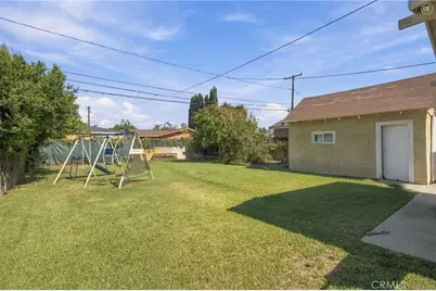 1019 W Pine Street, Santa Ana, CA 92703 - Photo 9