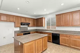 4891 Westmont, Riverside, CA 92507 - Photo 17