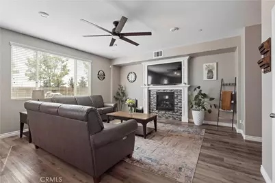 3392 Licorice, San Bernardino, CA 92407 - Photo 5