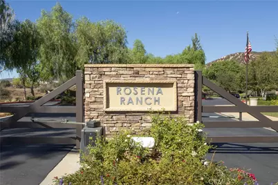 3392 Licorice, San Bernardino, CA 92407 - Photo 23