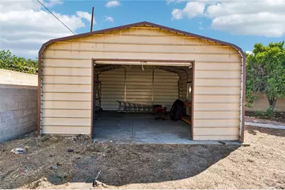 17436 Malaga Street, Fontana, CA 92336 - Photo 23