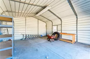 17436 Malaga St, Fontana, CA 92336 - Photo 21
