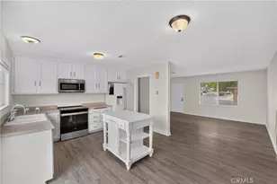 1035 Altura Dr, Riverside, CA 92507 - Photo 7