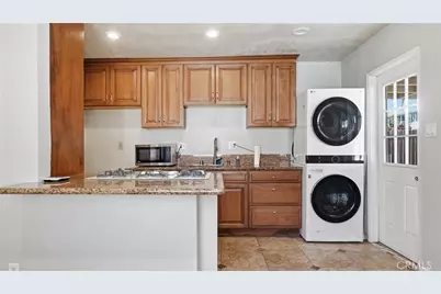 7353 Pontoosuc, Riverside, CA 92504 - Photo 15