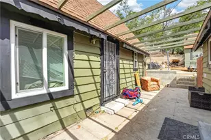 23762 Manzanita Dr, Crestline, CA 92325 - Photo 7