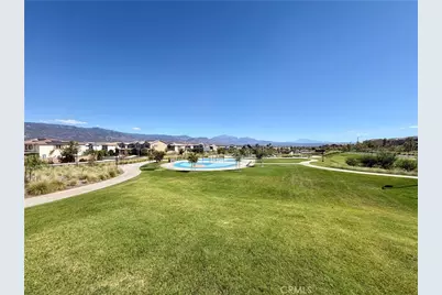 585 Bacon Ridge, Rialto, CA 92377 - Photo 21