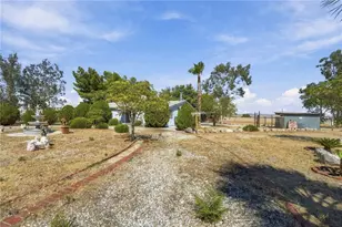 3404 Begonia, Phelan, CA 92371 - Photo 3