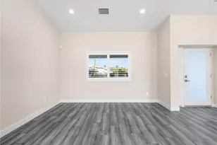 8576 Warwick, Desert Hot Springs, CA 92240 - Photo 35